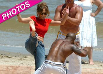 //jennifer lopez kick q viva uruguay splash