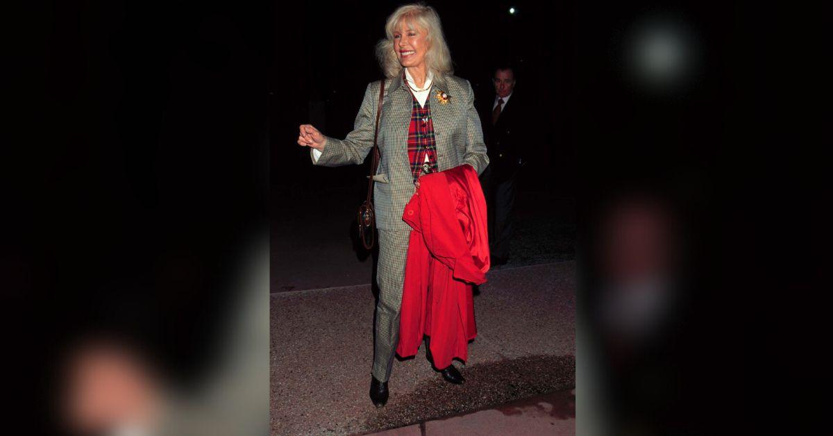 loretta swit mash