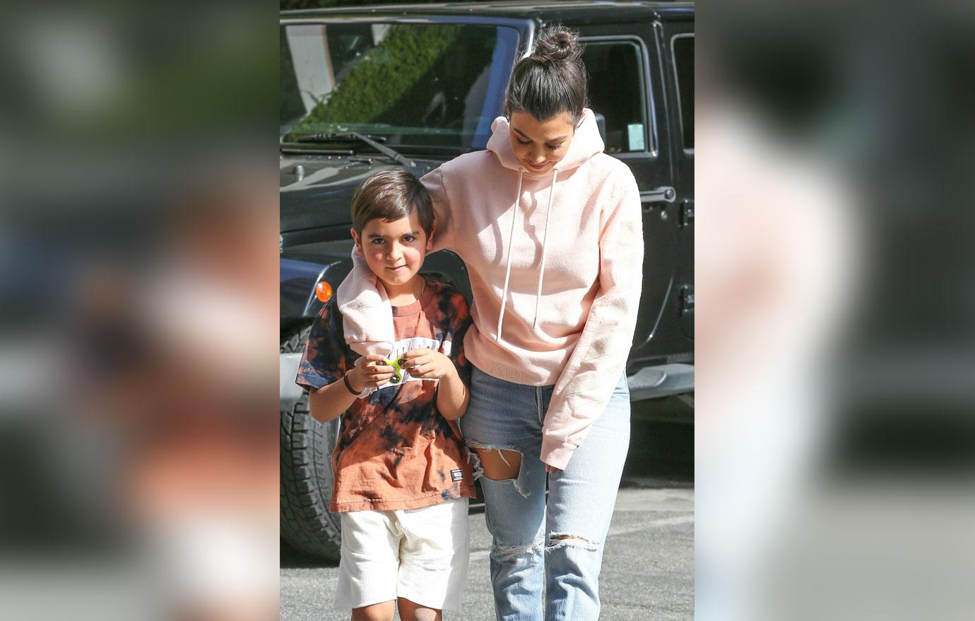 Kourtney Kardashian Scott Disick Custody Kids Demands