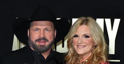 garth brookstrisha yearwood th wedding anniversary