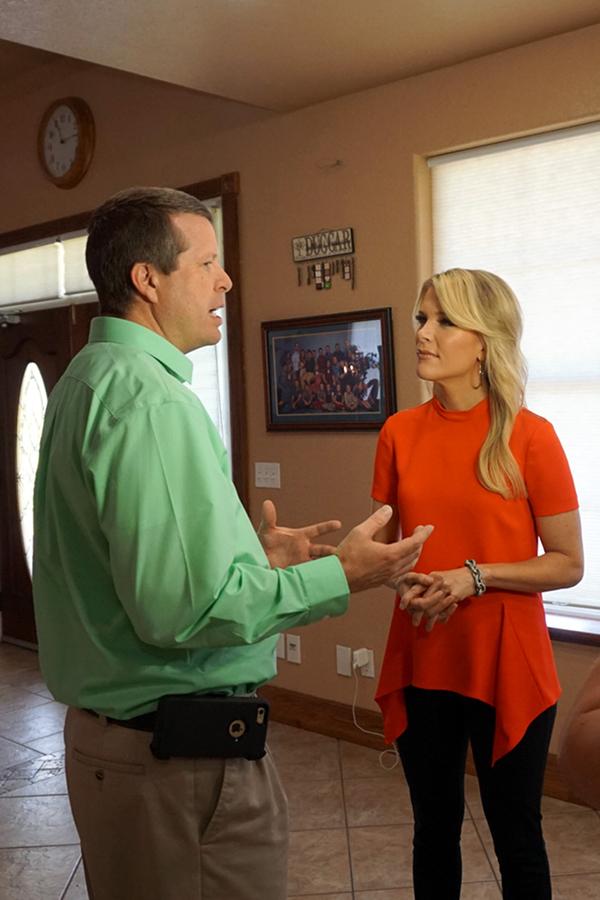 //jim bob duggar michelle duggar tv interview lies