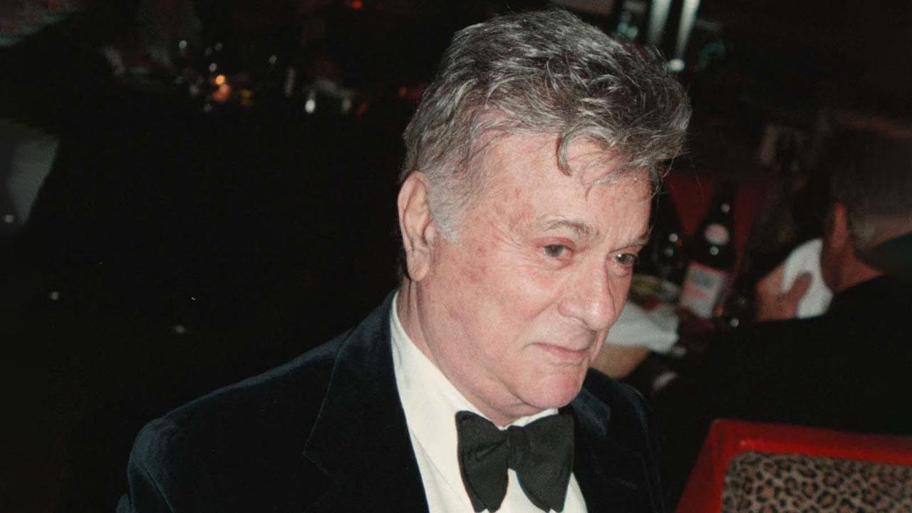 Tony Curtis' son Nicholas died at 23.