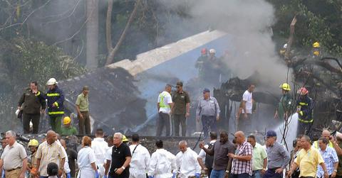 //cuban jet crashes after taking off from havana PP