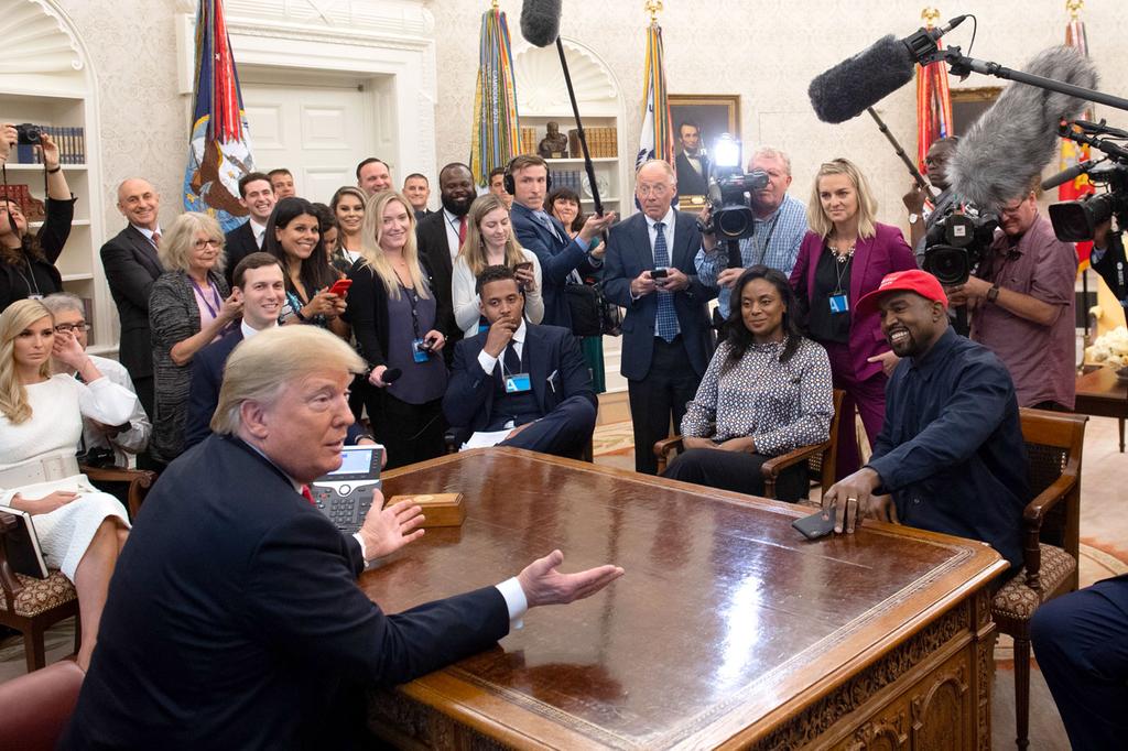 Kanye West Makes ProDonald Trump Speech At Oval Office