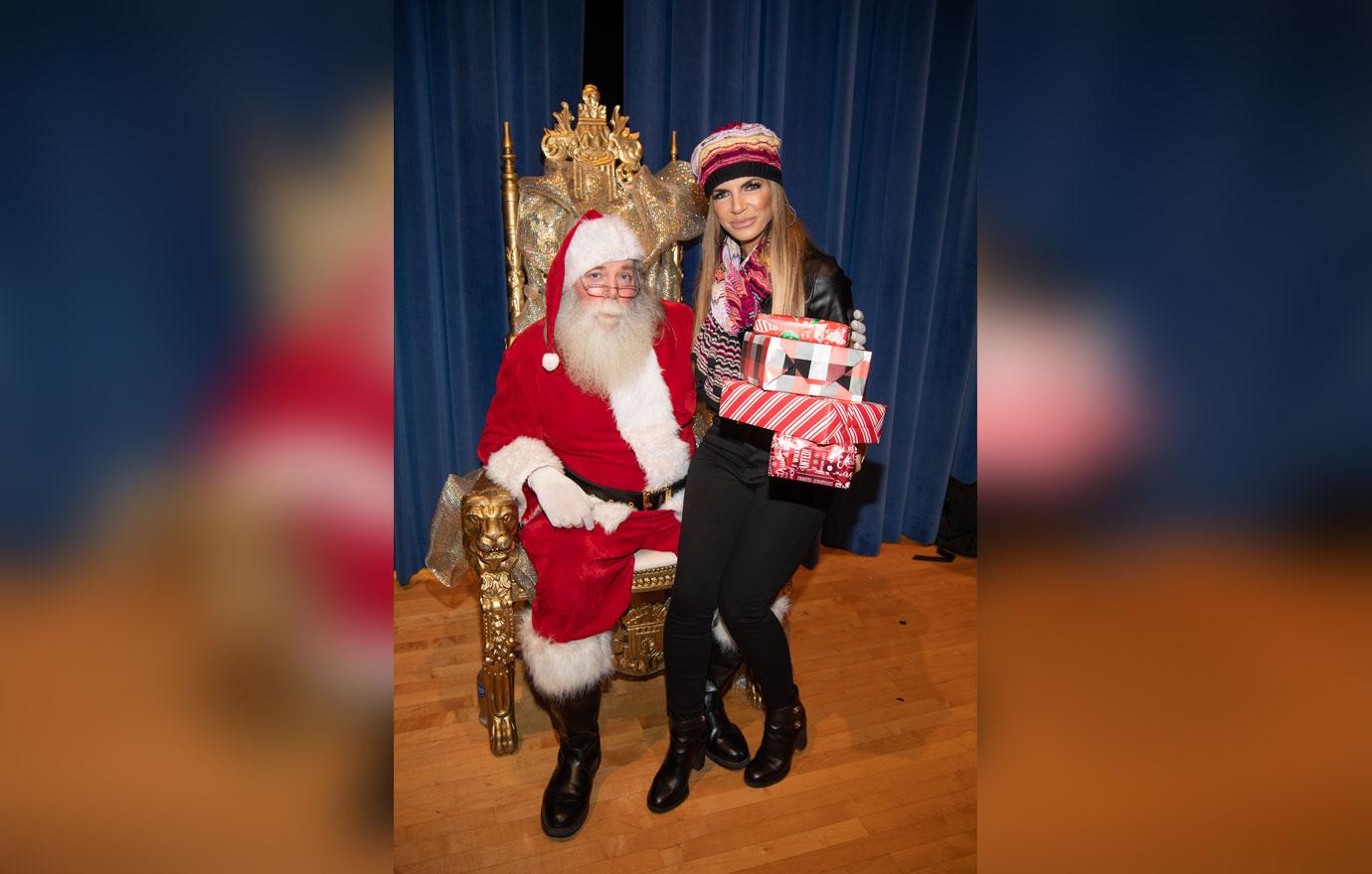 Teresa Giudice Attends Holiday Toy Giveway While Joe In Prison