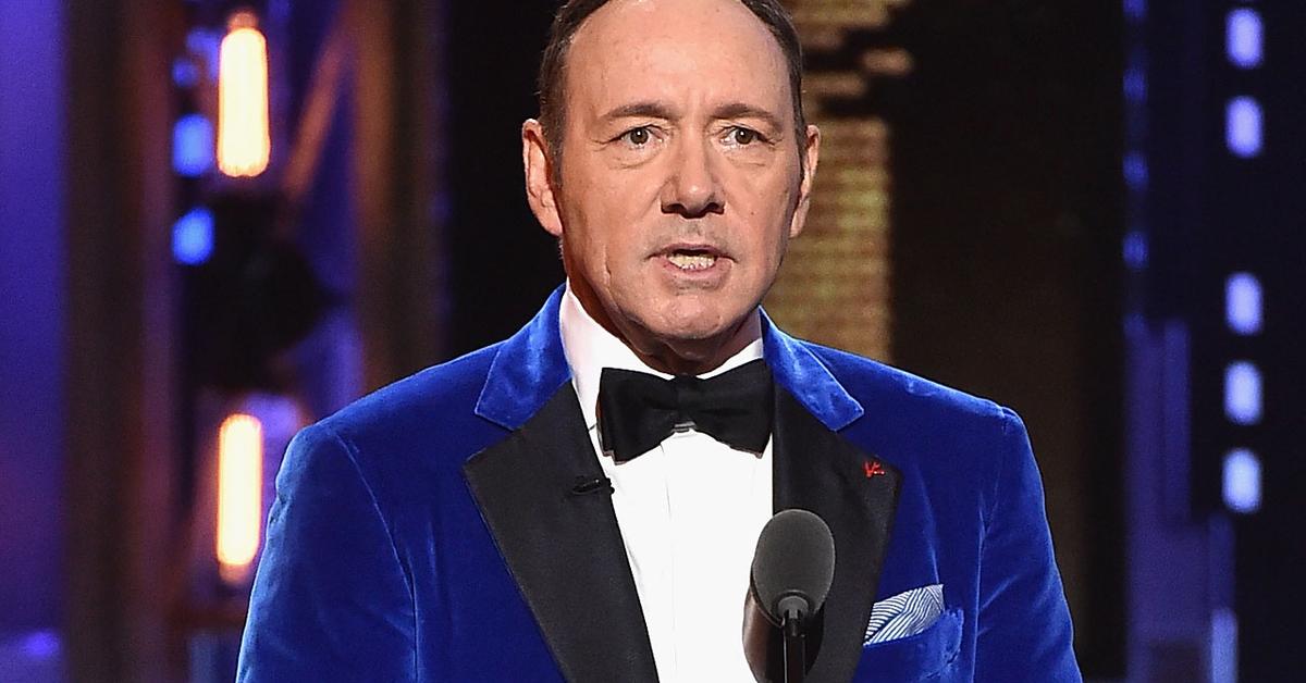 Kevin Spacey Seeking Treatment & Evaluation After Sexual Misconduct