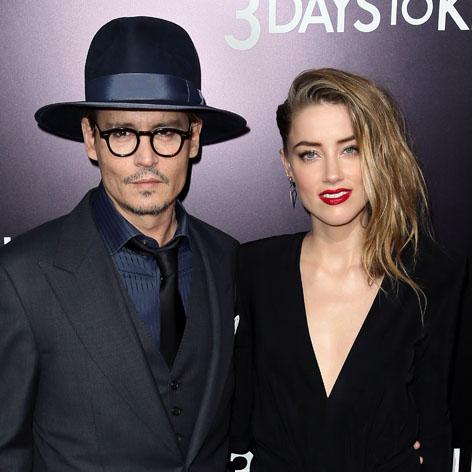 50 Shades Of Depp! Johnny And Fiancee Amber Heard Read Erotic ...