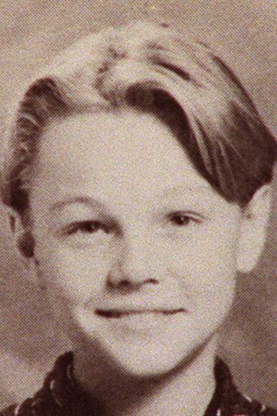 //leonardo dicaprio yearbook splash