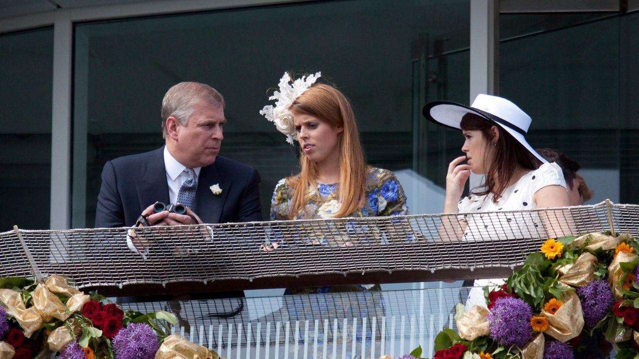 Photo of Andrew Windsor, Princesses Beatrice and Eugenie
