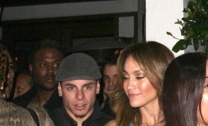 //jennifer lopez casper smart birthday dinner
