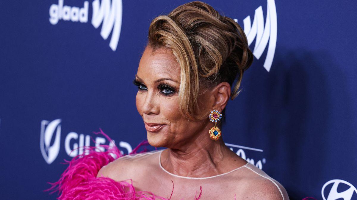 Williams said she was 10 when an 18-year-old girl assaulted her during a vacation.