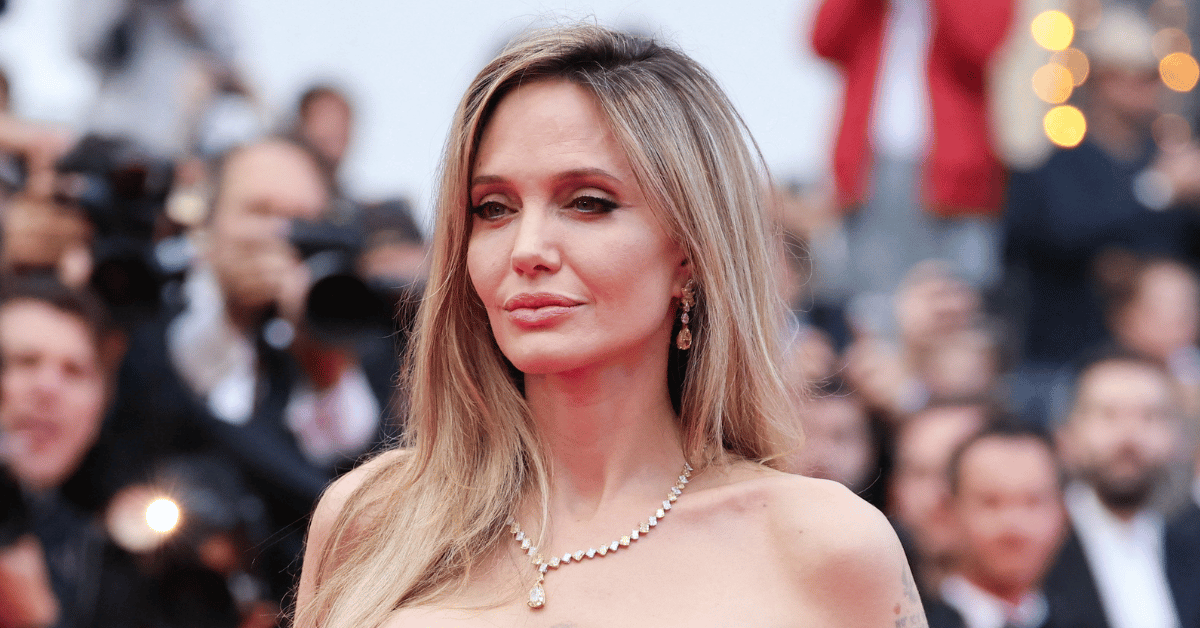 Photo of Angelina Jolie