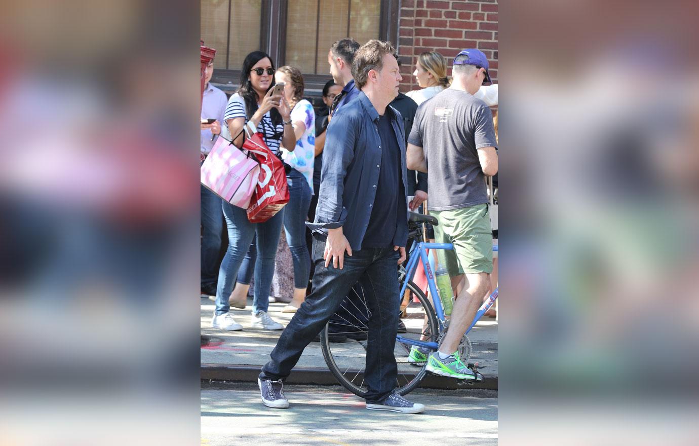 Matthew Perry Looks Disheveled Leaves Play In NY