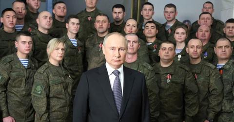 Vladimir Putin Orders 147,000 More Troops Into Ukraine
