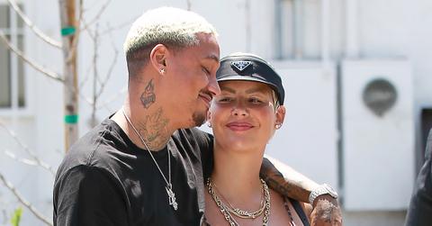 amber rose cuddling baby daddy alexander edwards back together cheated women r