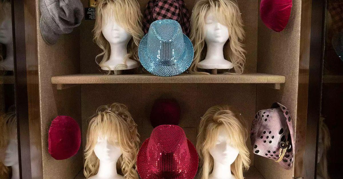 dolly parton wigs