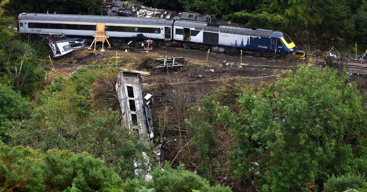 Greek Transportation Minister Resigns After Train Crash Leaves 57 Dead