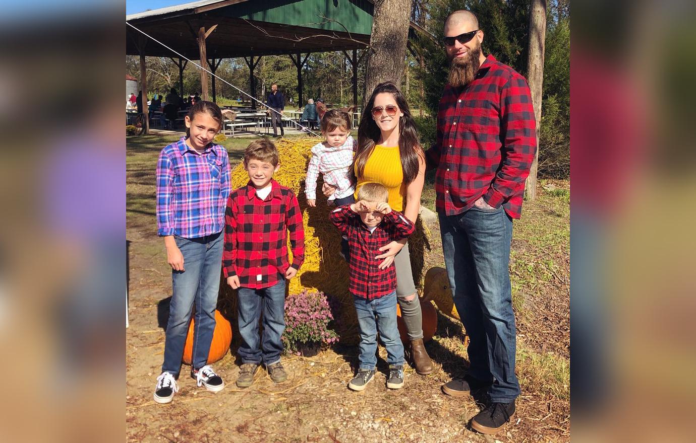 Jenelle Evans David Eason with Children