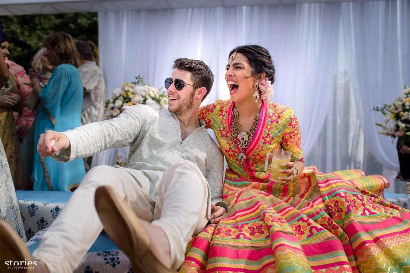 //nick jonas and priyanka chopra families join in wedding celebrations