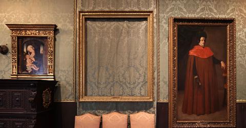 gardner museum heist fbi search mobster robert gentile home