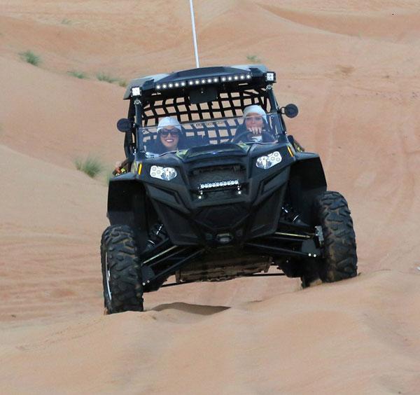 //kim kardashian dubai dune buggy