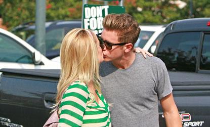 //pcn_maynard_px_width