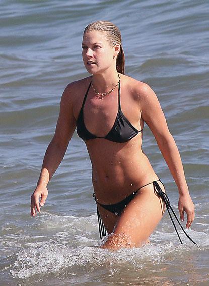 //fp__larter_beach_sam___ _
