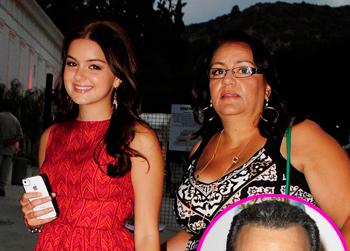 //ariel winter mom splash wenn