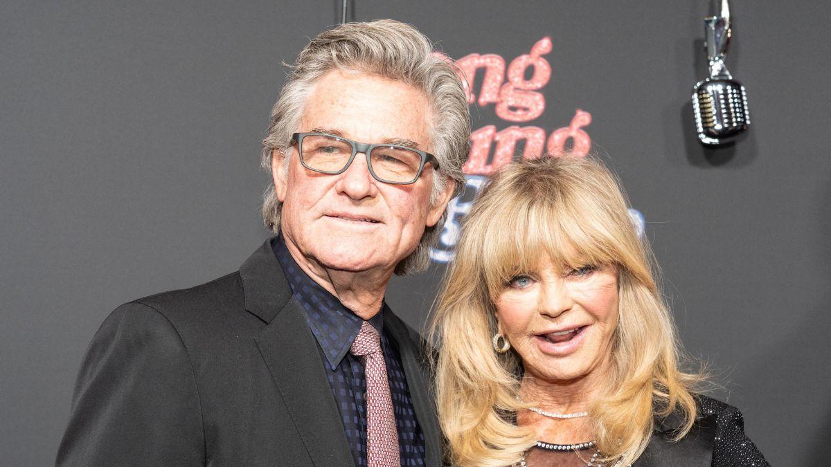 goldie hawn kurt russell make commitment official