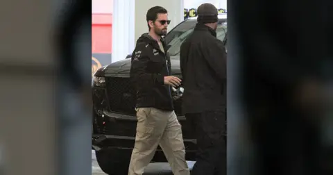 'KUWTK' Star Scott Disick Seeks Help After Dramatic Weight Loss: Report