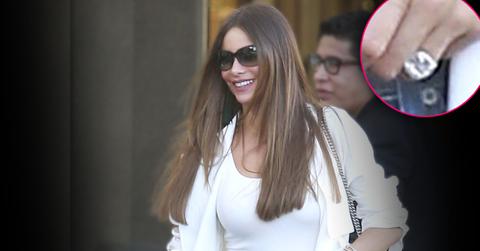 //sofia vergara wedding ring off joe manganiello radar pp