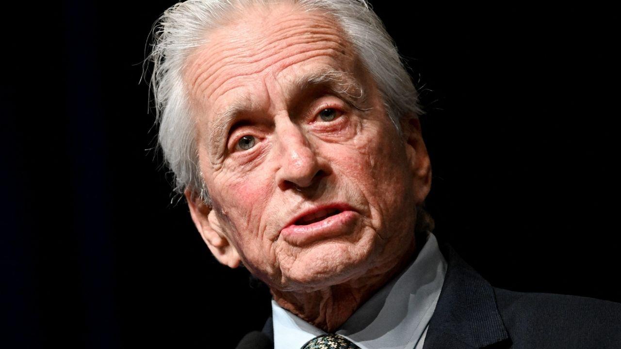 Photo of Michael Douglas