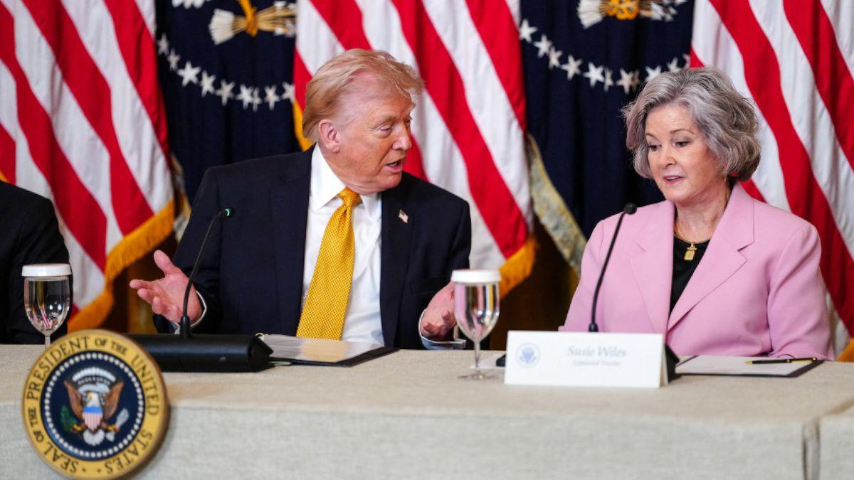 Photo of Donald Trump, Susie Wiles