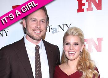 //jessica simpson baby wenn