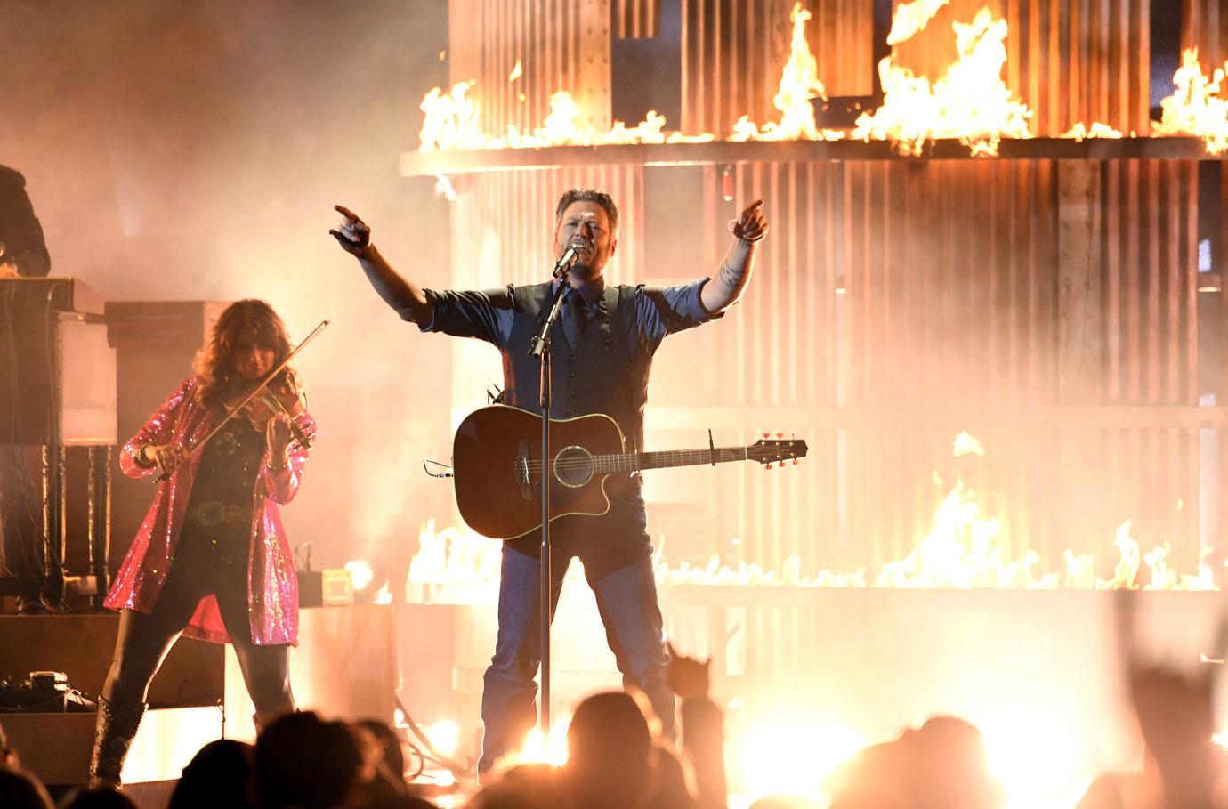 Miranda Lambert & Husband At CMA Awards, Blake Shelton Performs