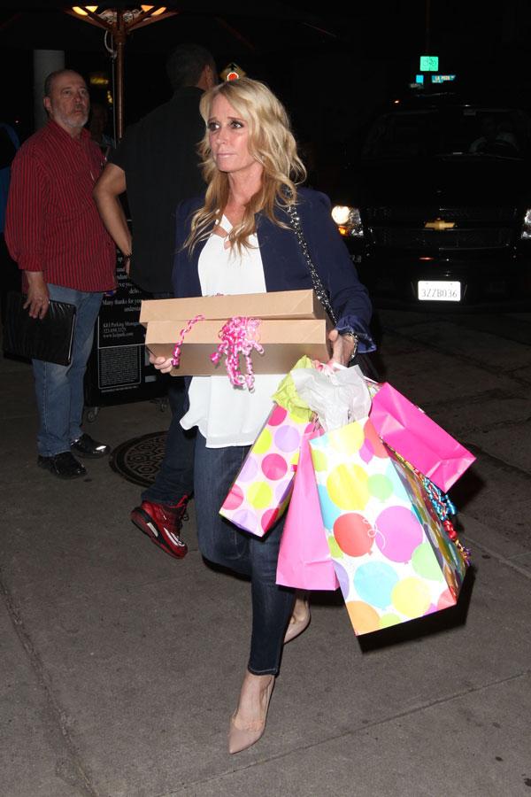 Kim Richards Sad At Kathy Hilton's Birthday Dinner​