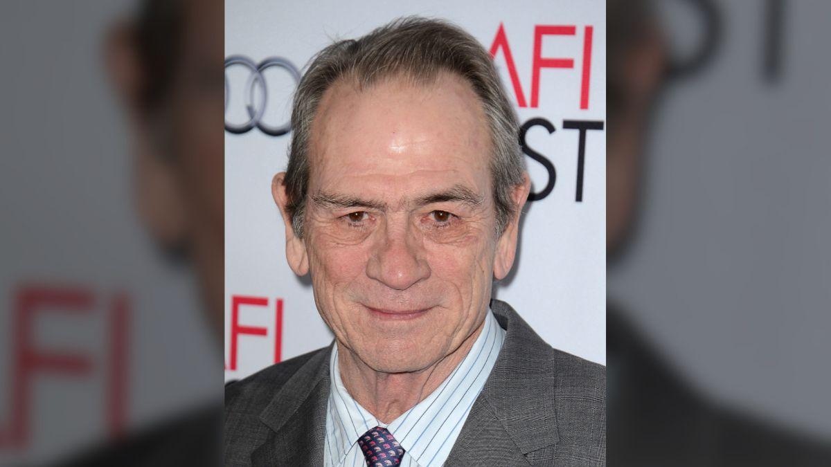 Tommy Lee Jones has been leaning on a former VP after his daughter's fatal drug overdose death.