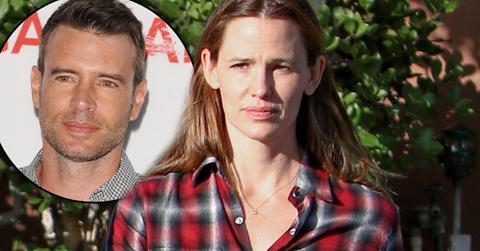 Jennifer Garner & Scott Foley No Contact