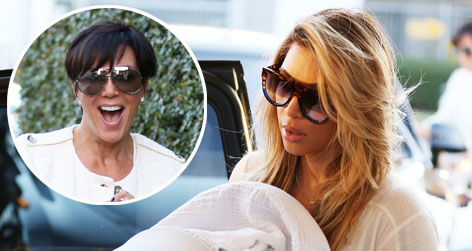 //kim_kardashian_dinner_baby_nori_kris_jenner_jonathan_cheban_kendall_jenner_square