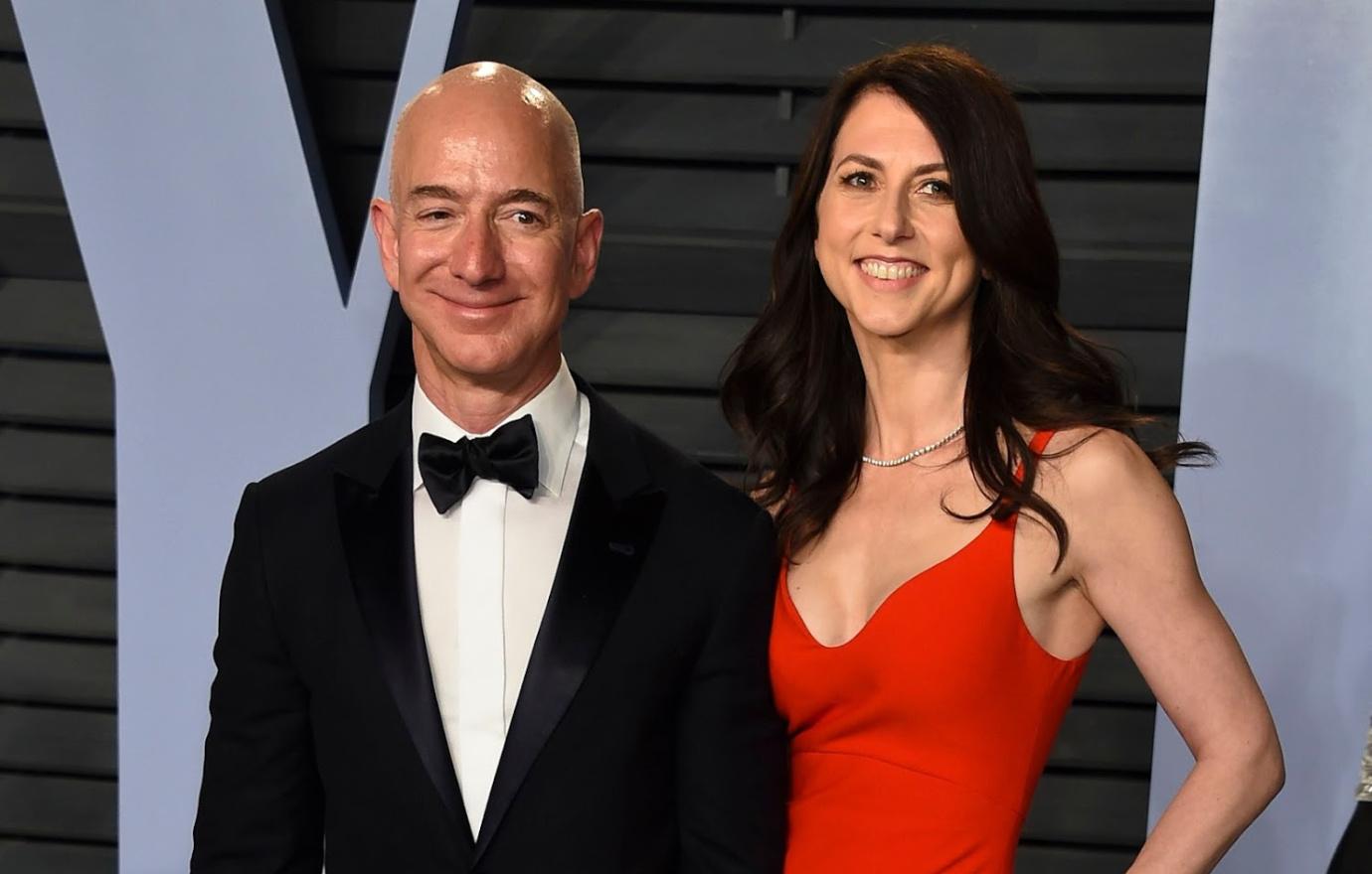 Jeff Bezos and Mackenzie