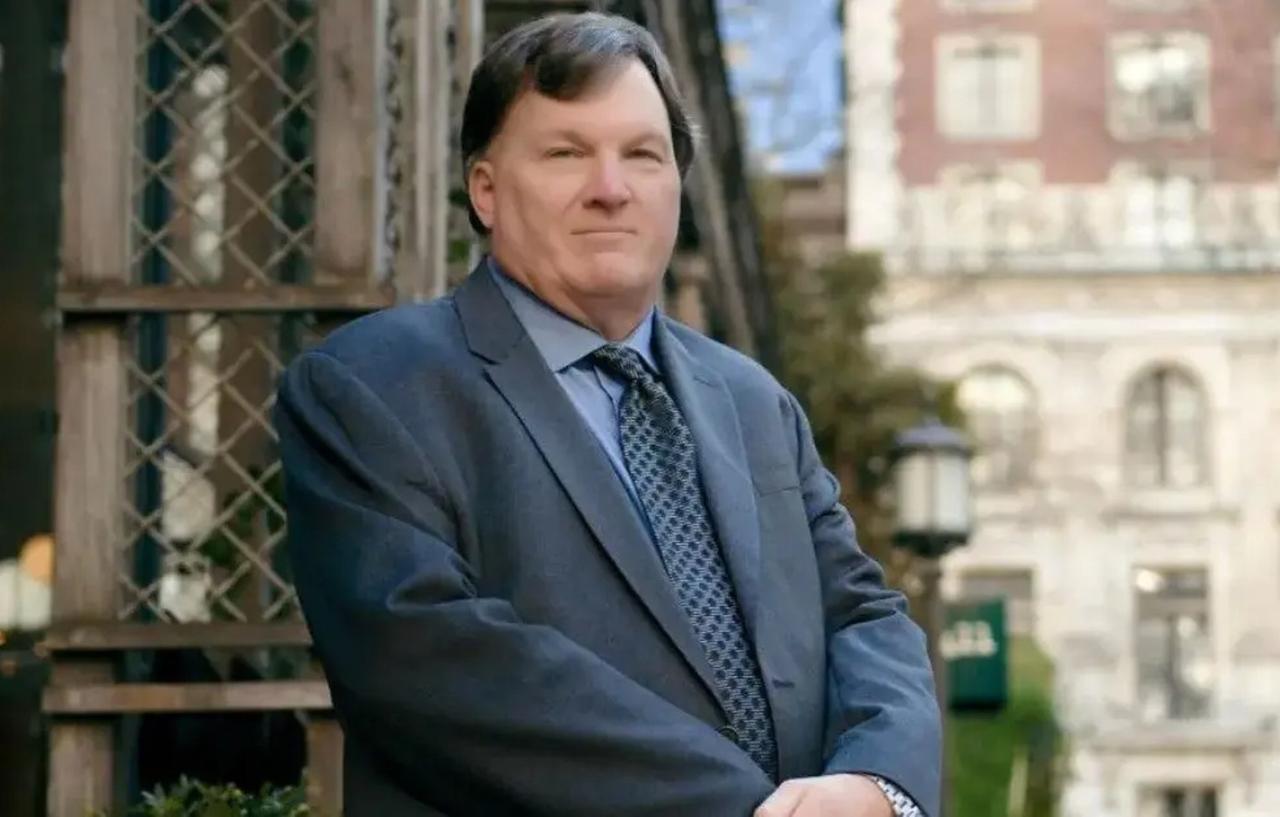 Rex Heuermann S Neighbor Recalls Suspected Killer Digging In Backyard