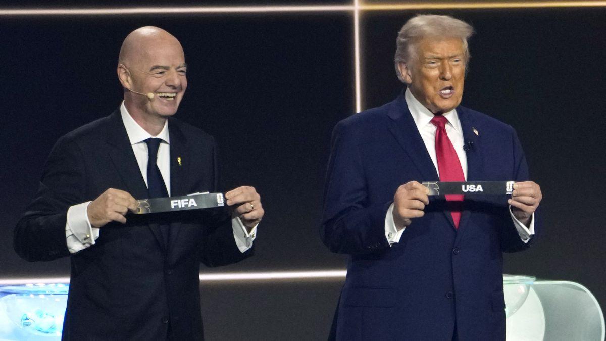 picture of Gianni Infantino and donald trump