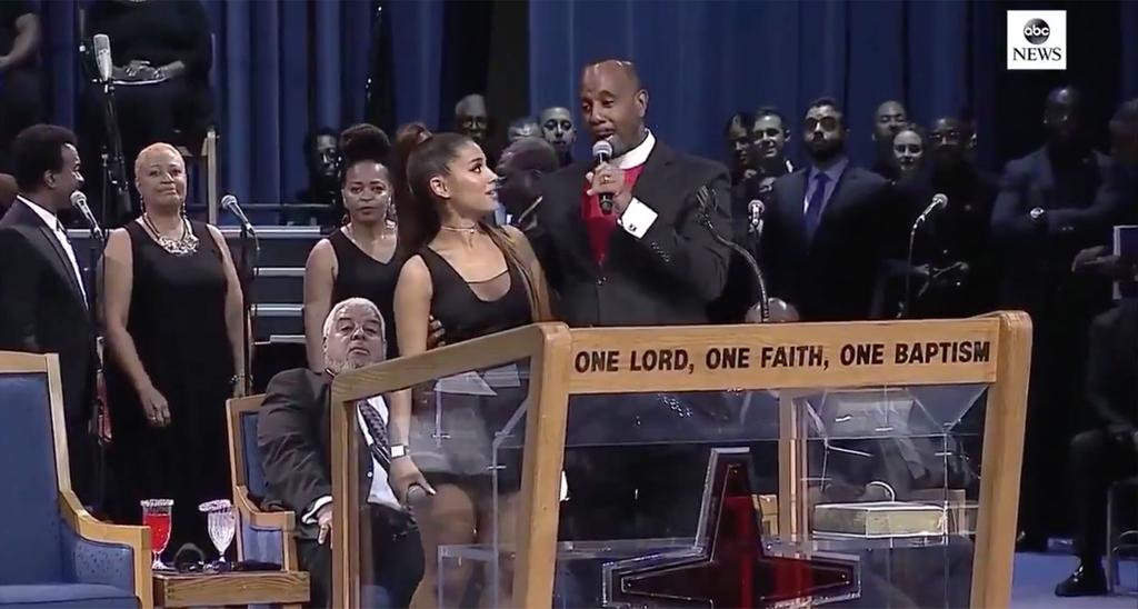 Ariana Grande’s Boob Grabbed By Minister At Aretha Franklin’s Funeral