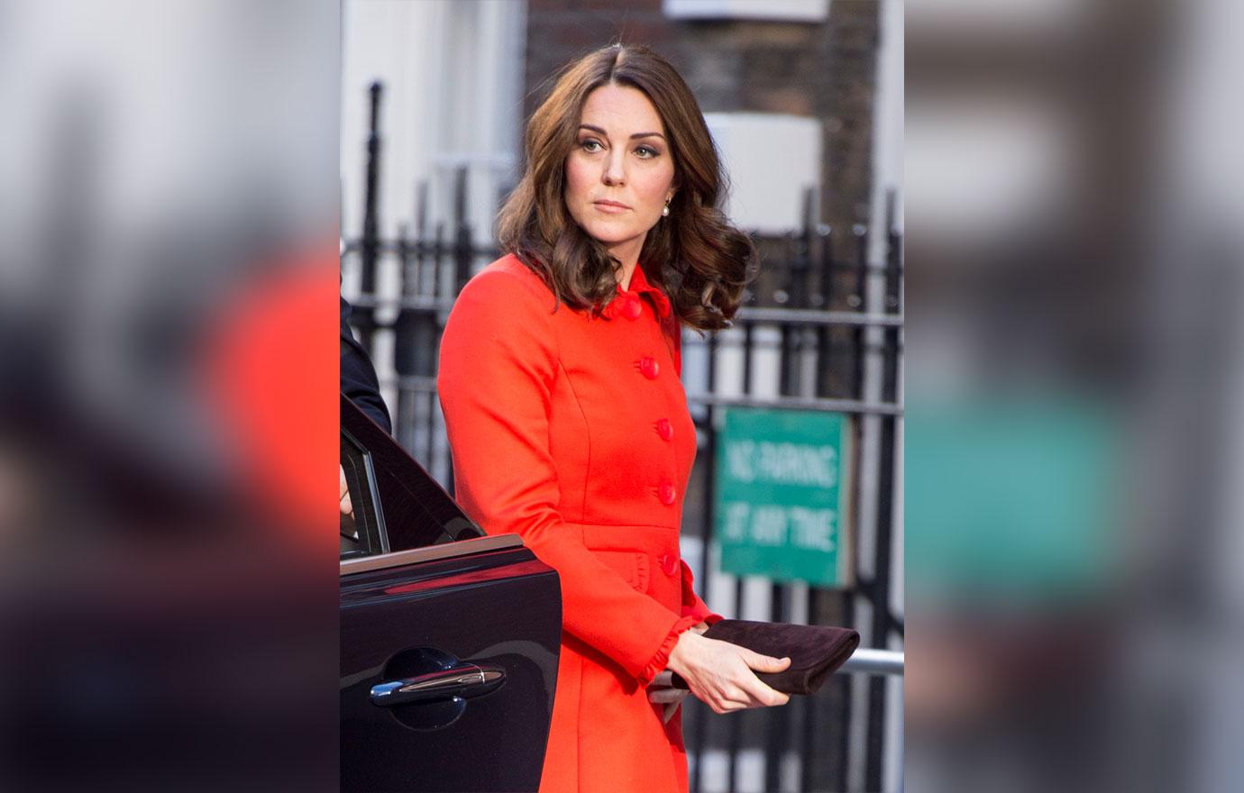 Kate Middleton Baby Bump Photos