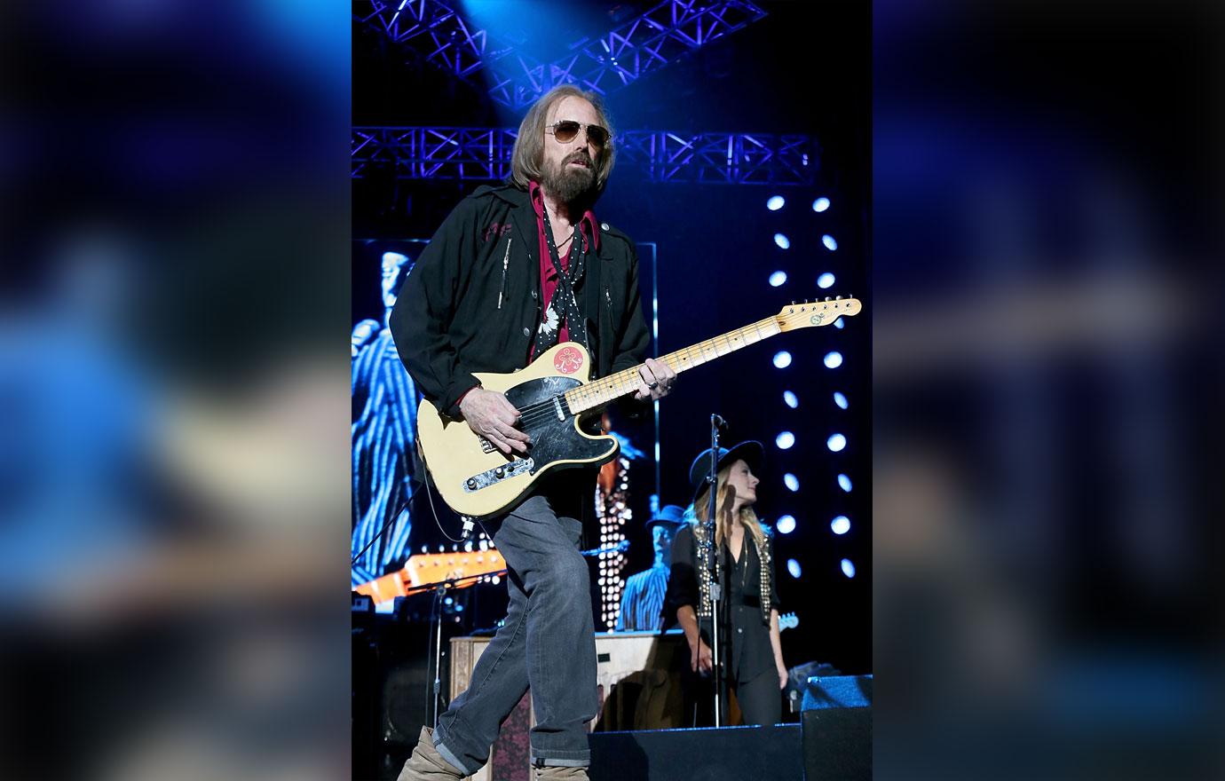 Tom Petty – His Secret Life Of Heroin, Hitting, And Hardship