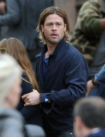 //brad pitt swat team raid splash