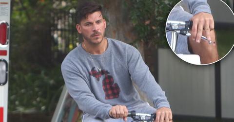 ‘Vanderpump Rules’ Star Jax Taylor Ditches His Wedding Ring
