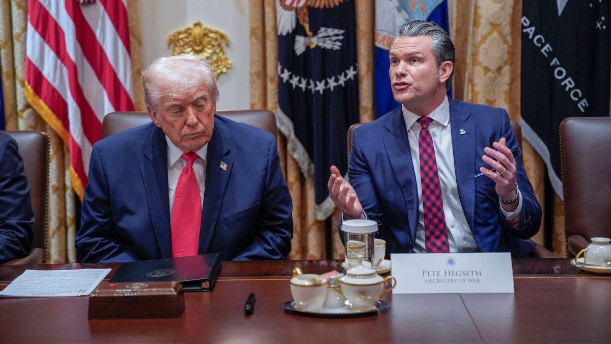Photo of Pete Hegseth, Donald Trump