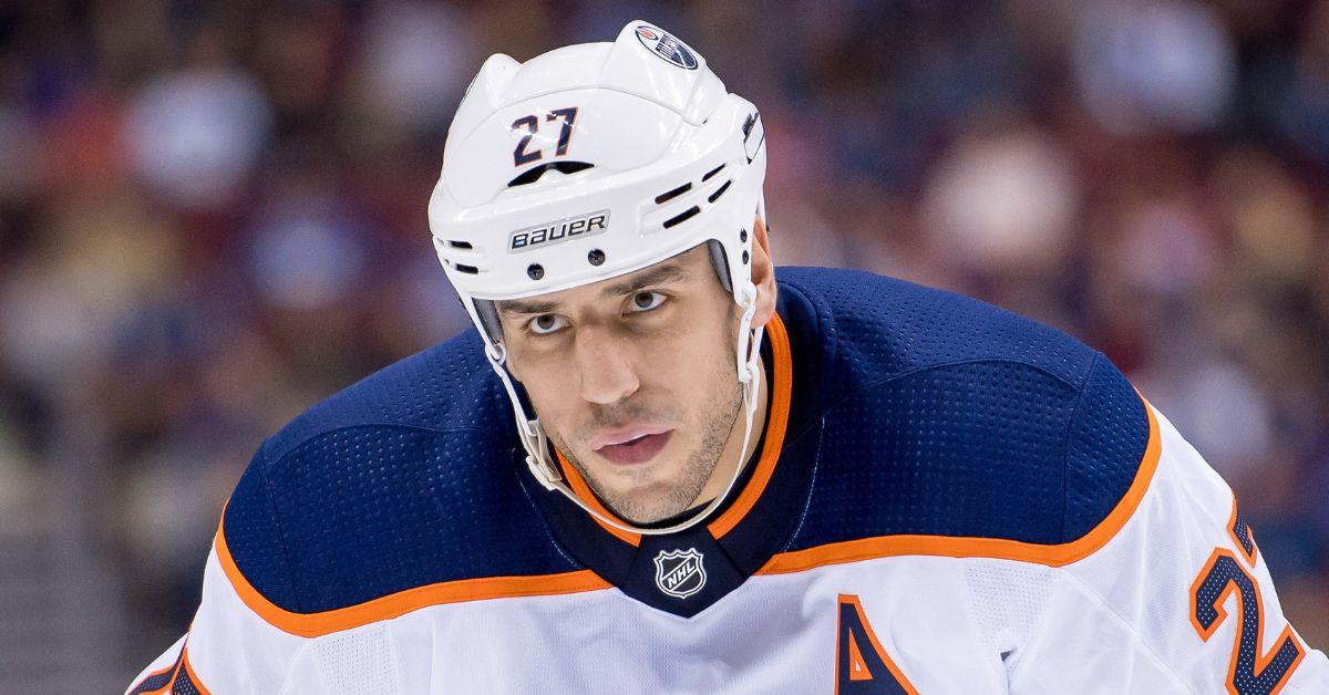 HL Star Milan Lucic’s Wife Serves Him Divorce Papers at His NJ Home