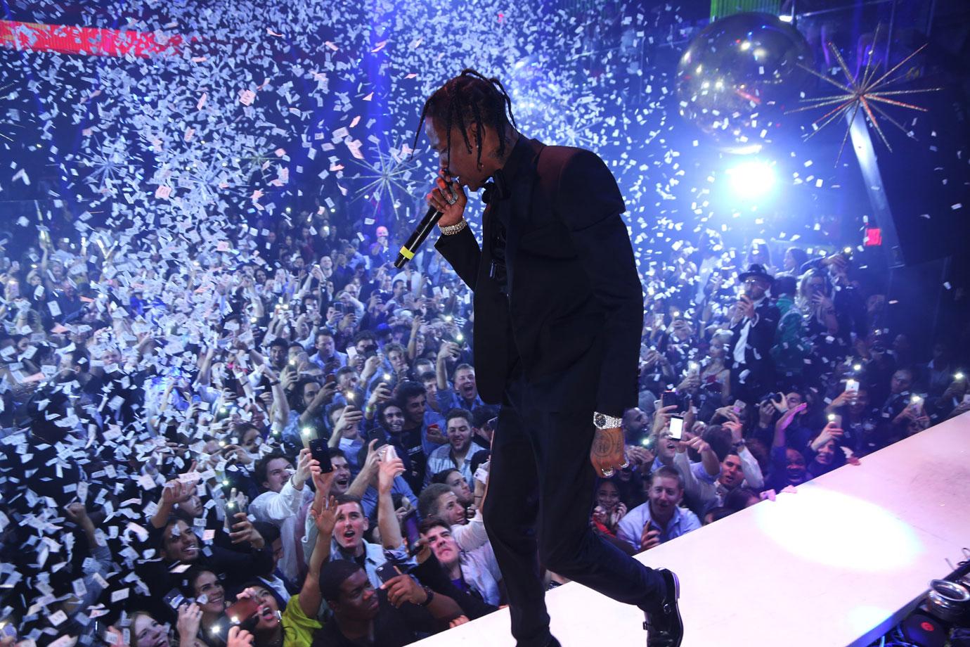 //travis scott parties without kylie jenner